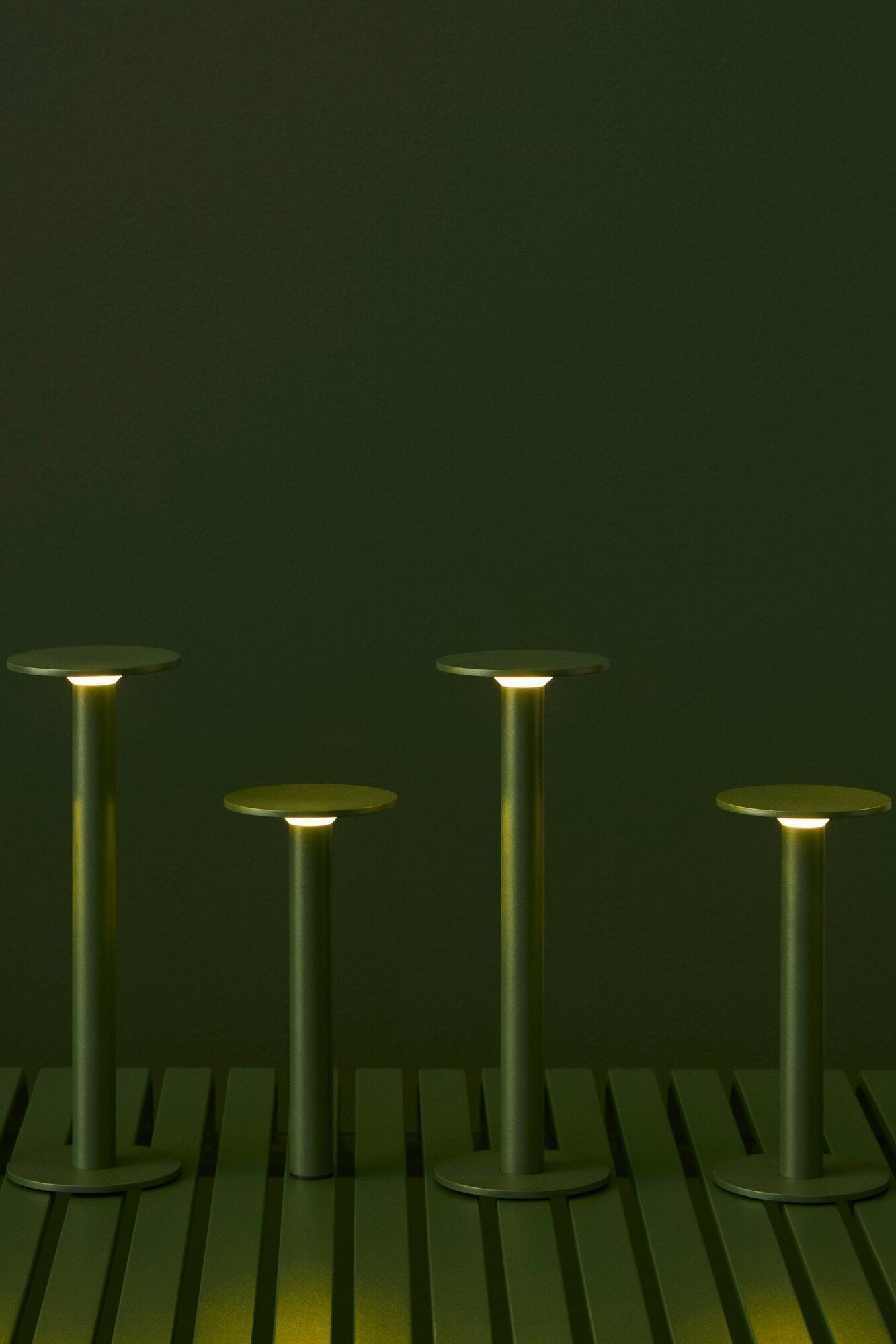 Host Portable lampe, H22 cm - Olive